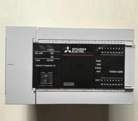 FX5U-80MR/ES PLC可编程控制器FX5U主机模块 FX5U-80MR-ES 原装