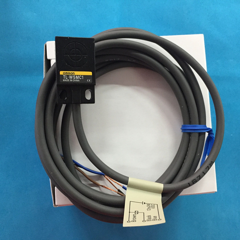 TL-W5MC1 2M 欧姆龙方形接近传感器OMRON
