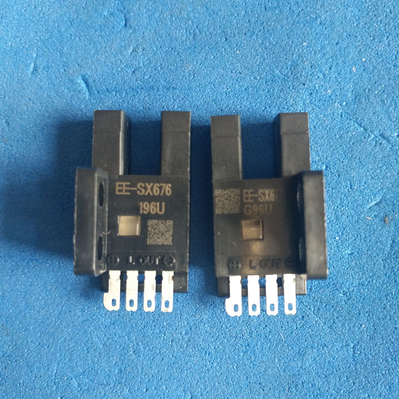 EE-SX676 欧姆龙 EE-SX47 / SX67系列  微型光电传感器 槽型光电